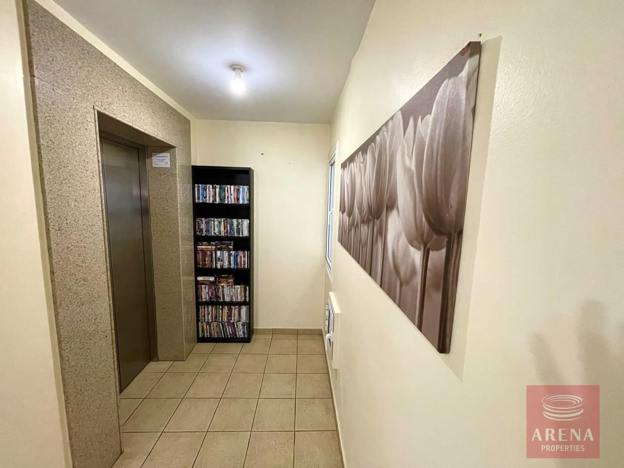 APT-IN-FRENAROS-9234-26