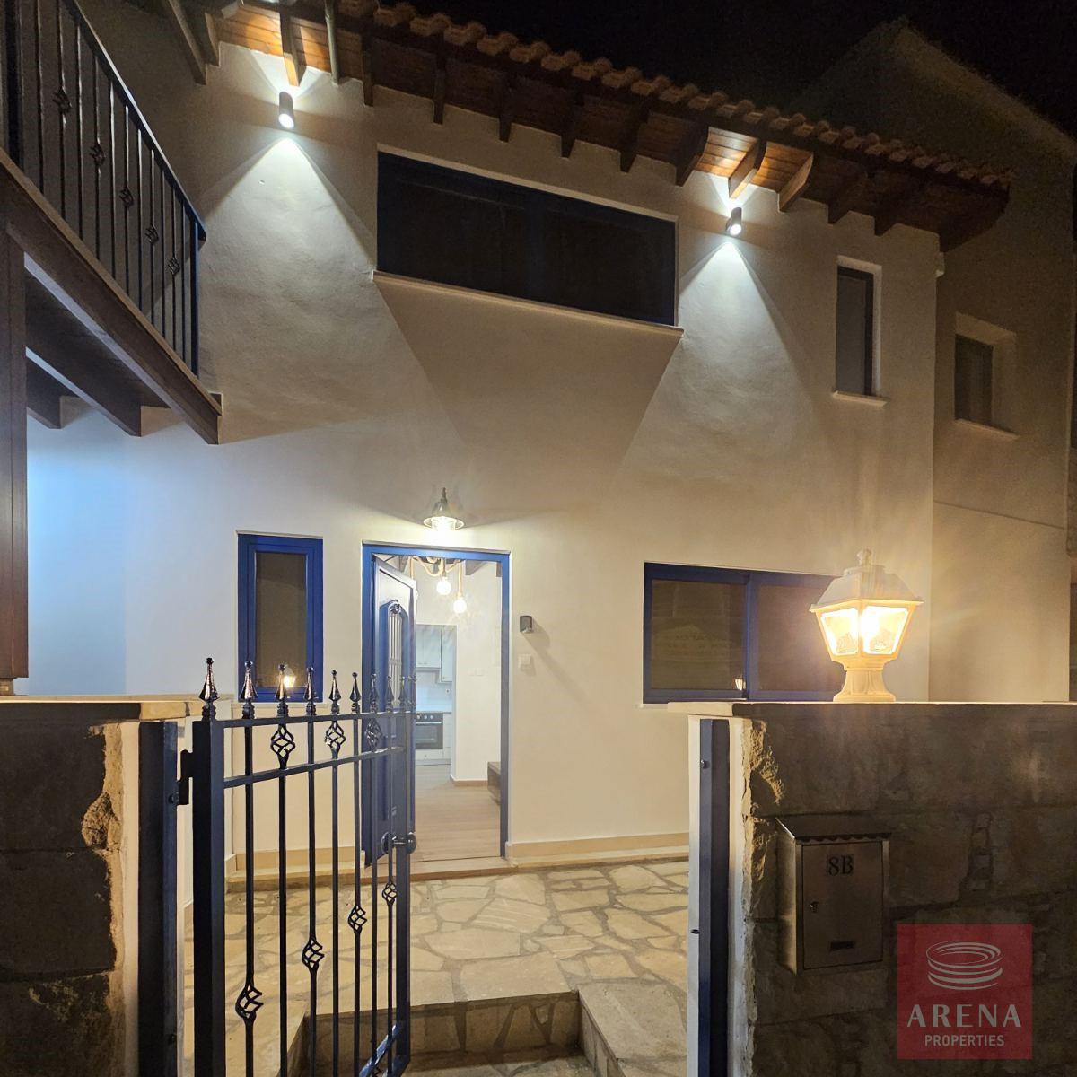 1-2-bed-house-mazotos-9280-5
