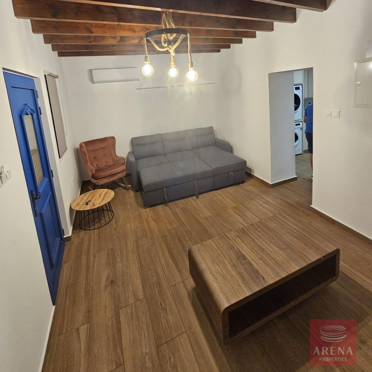 1-2-bed-house-mazotos-9280-8