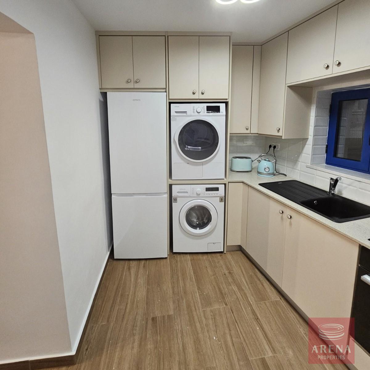 1-2-bed-house-mazotos-9280-9