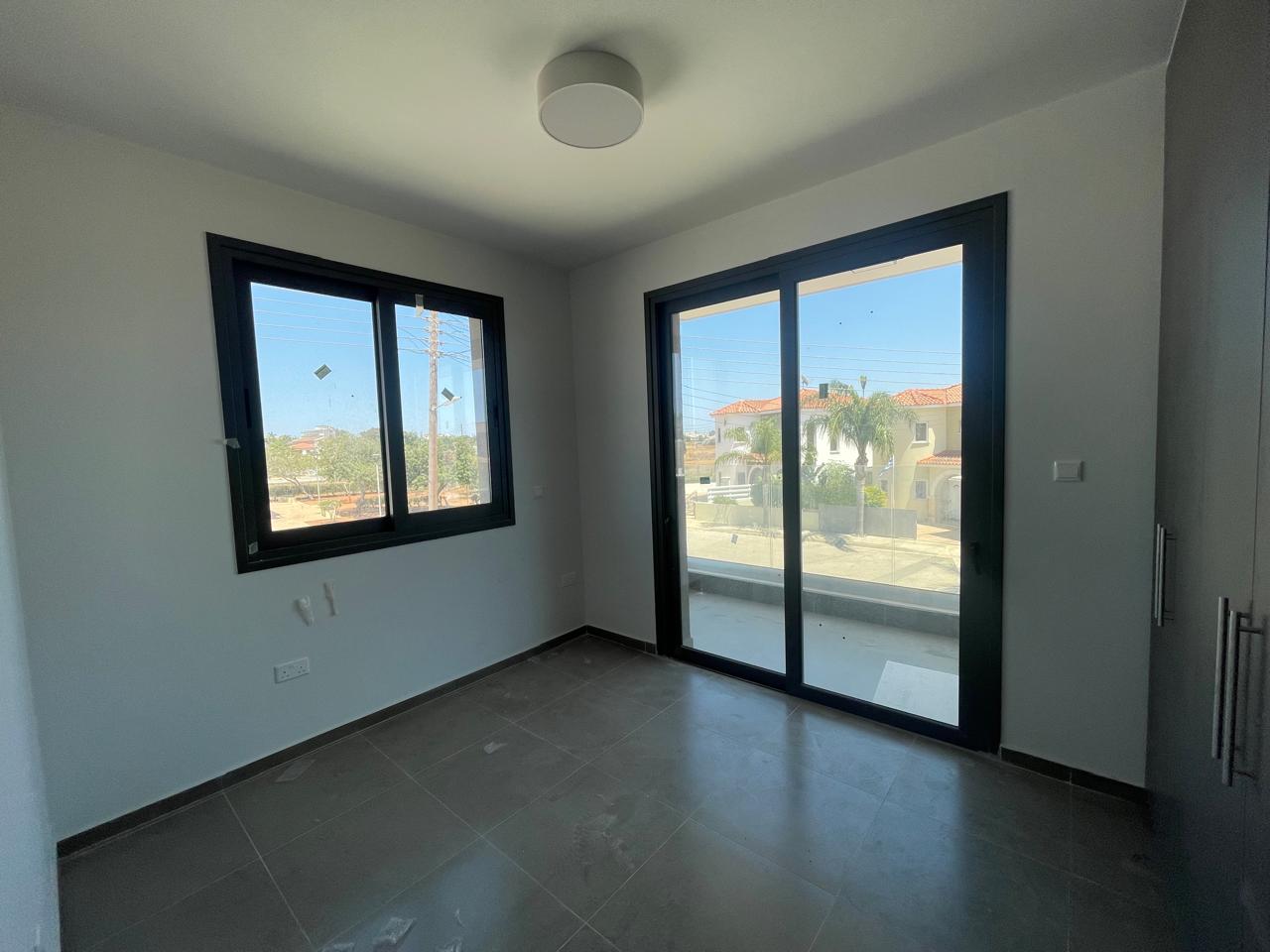 1-APTS-SOTIRA-6528-6