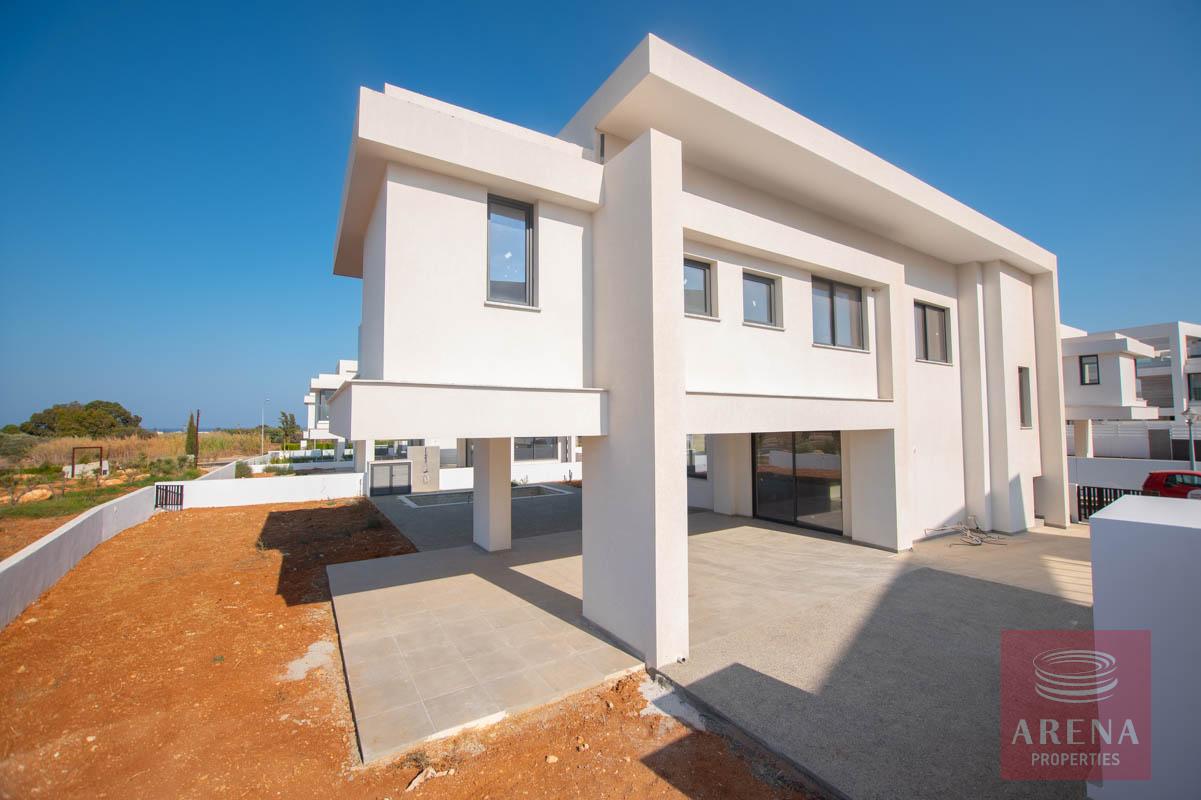 1-Brand-new-Villa-in-pernera-5780