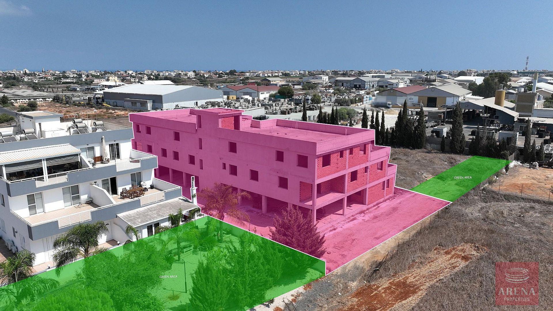 1-buildingin-derynia-8652