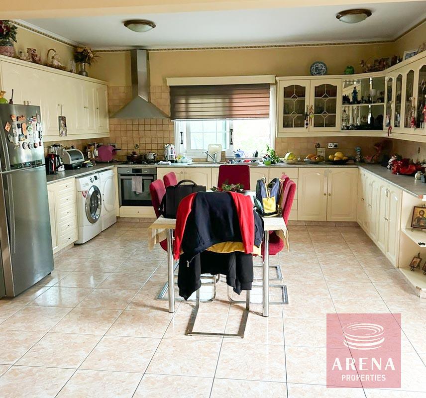 1-house-in-ormiia-10442-11