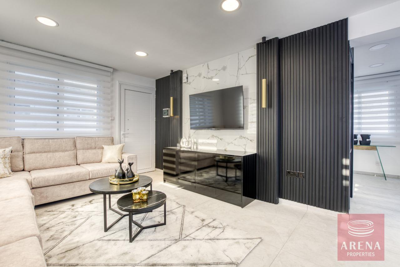 11-3-BED-VILLA-KAPPRIS-7585