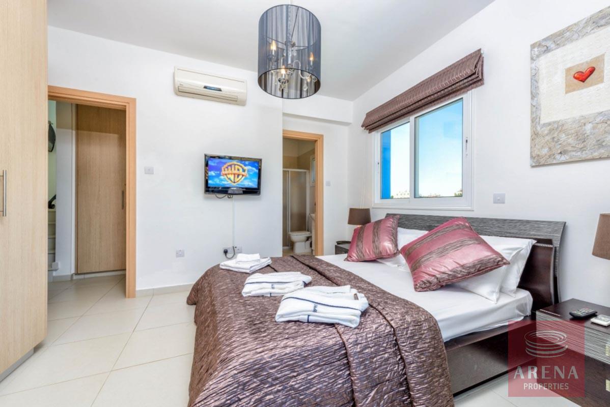 11-4-BED-VILLA-IN-KAPPARIS-6037