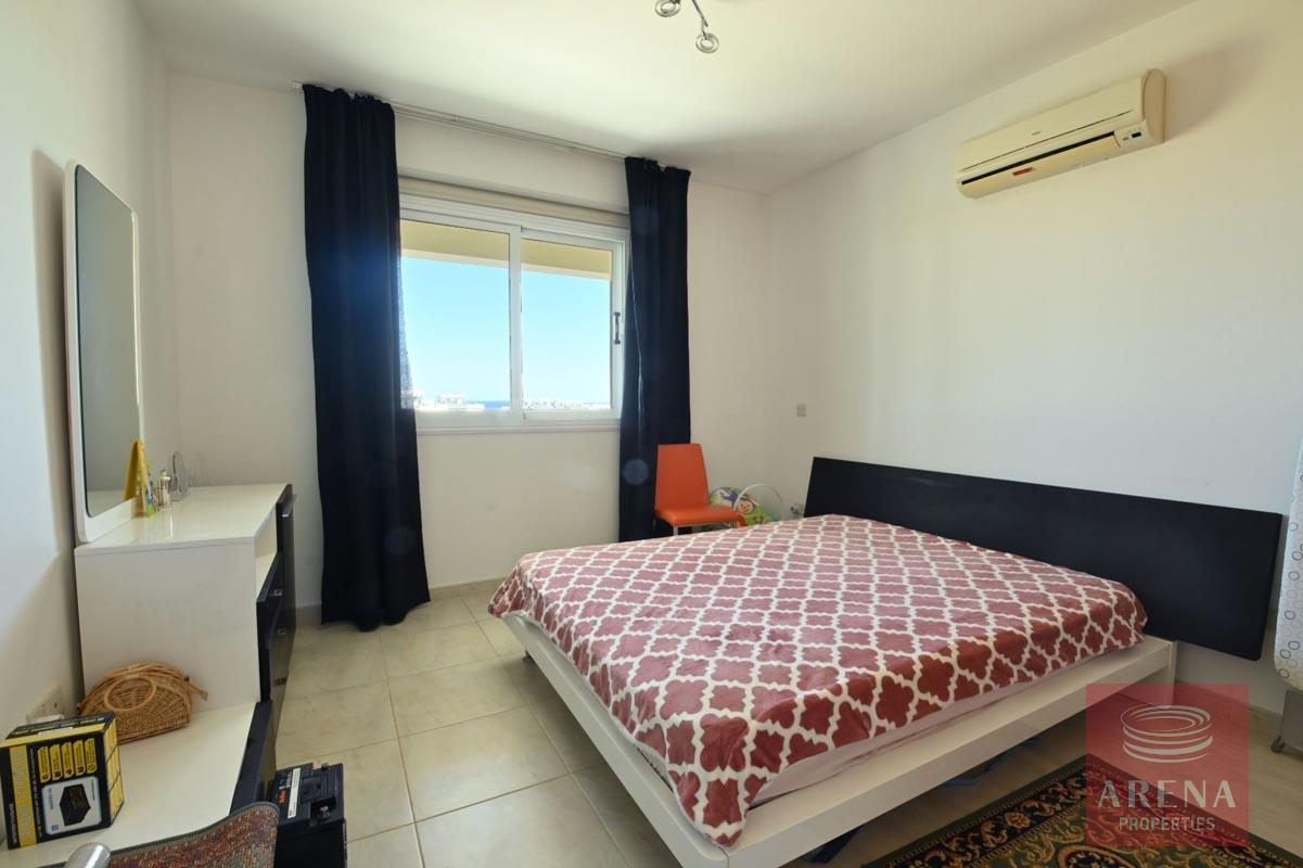 11-APT-IN-KAPPARIS-6055