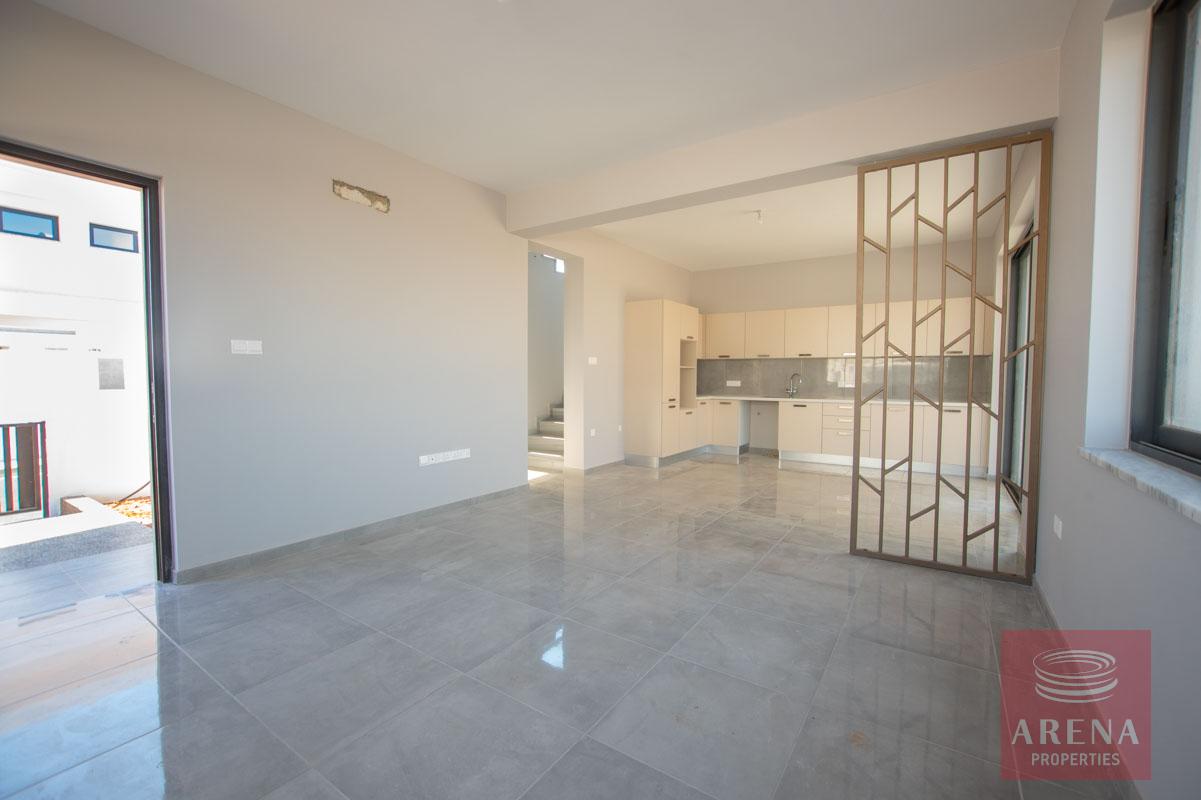 11-Brand-new-Villa-in-pernera-5780