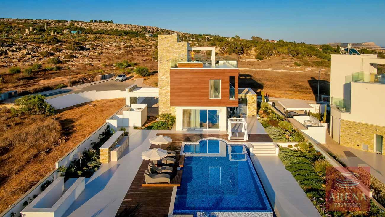11-beautiful-villa-in-ayia-napa-7037