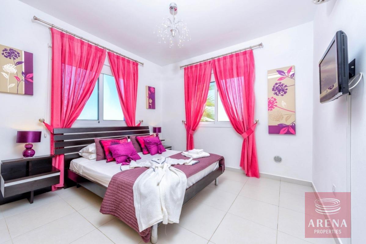 12-4-BED-VILLA-IN-KAPPARIS-6037