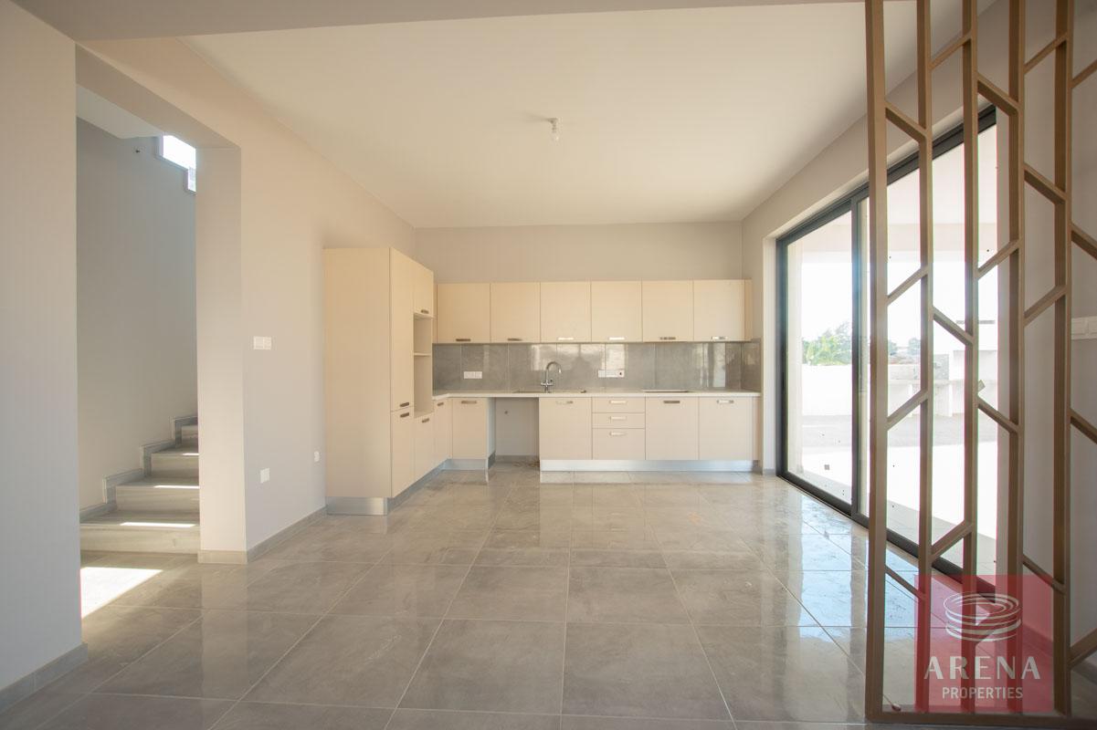 12-Brand-new-Villa-in-pernera-5780