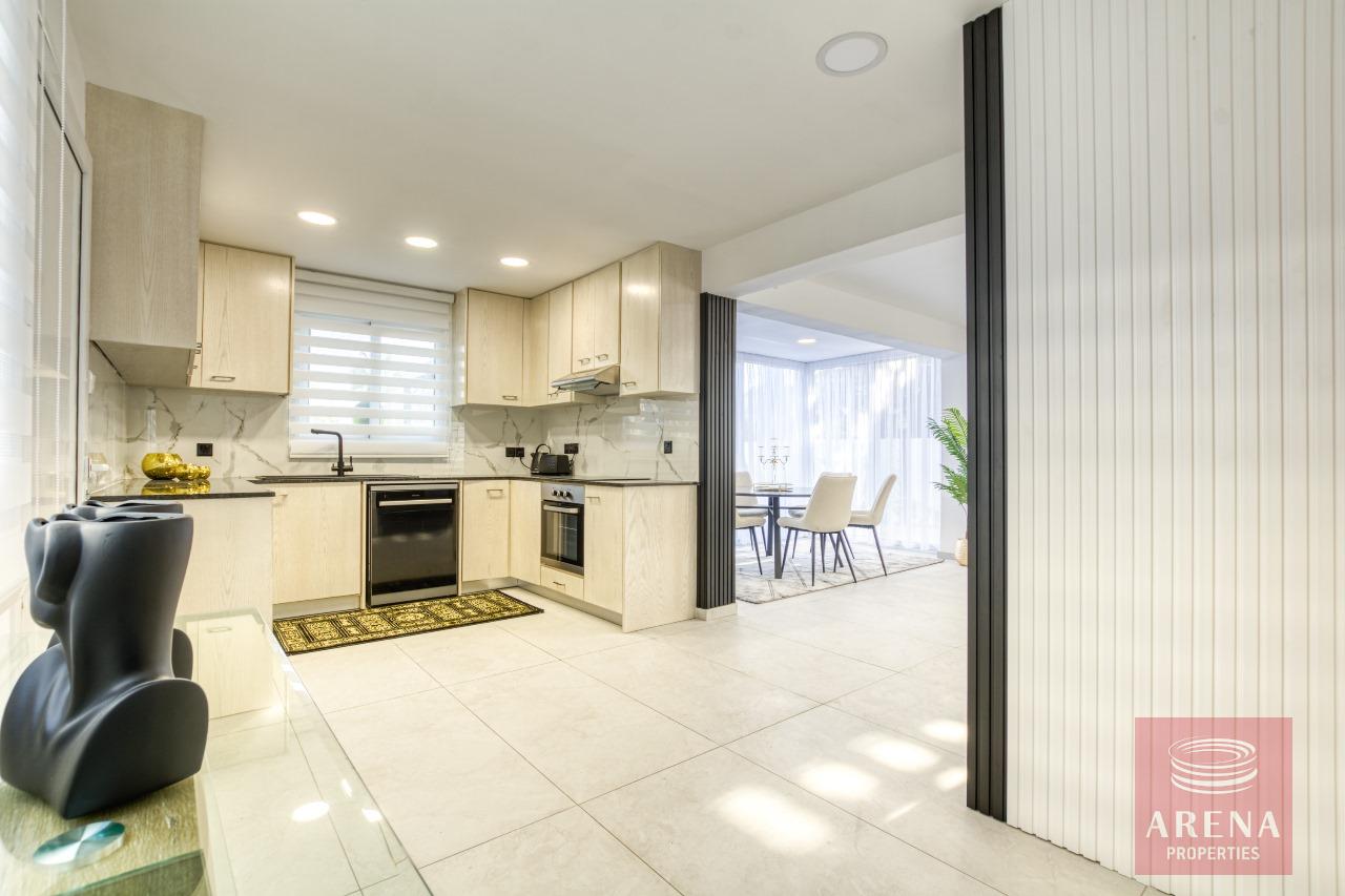 14-3-BED-VILLA-KAPPRIS-7585