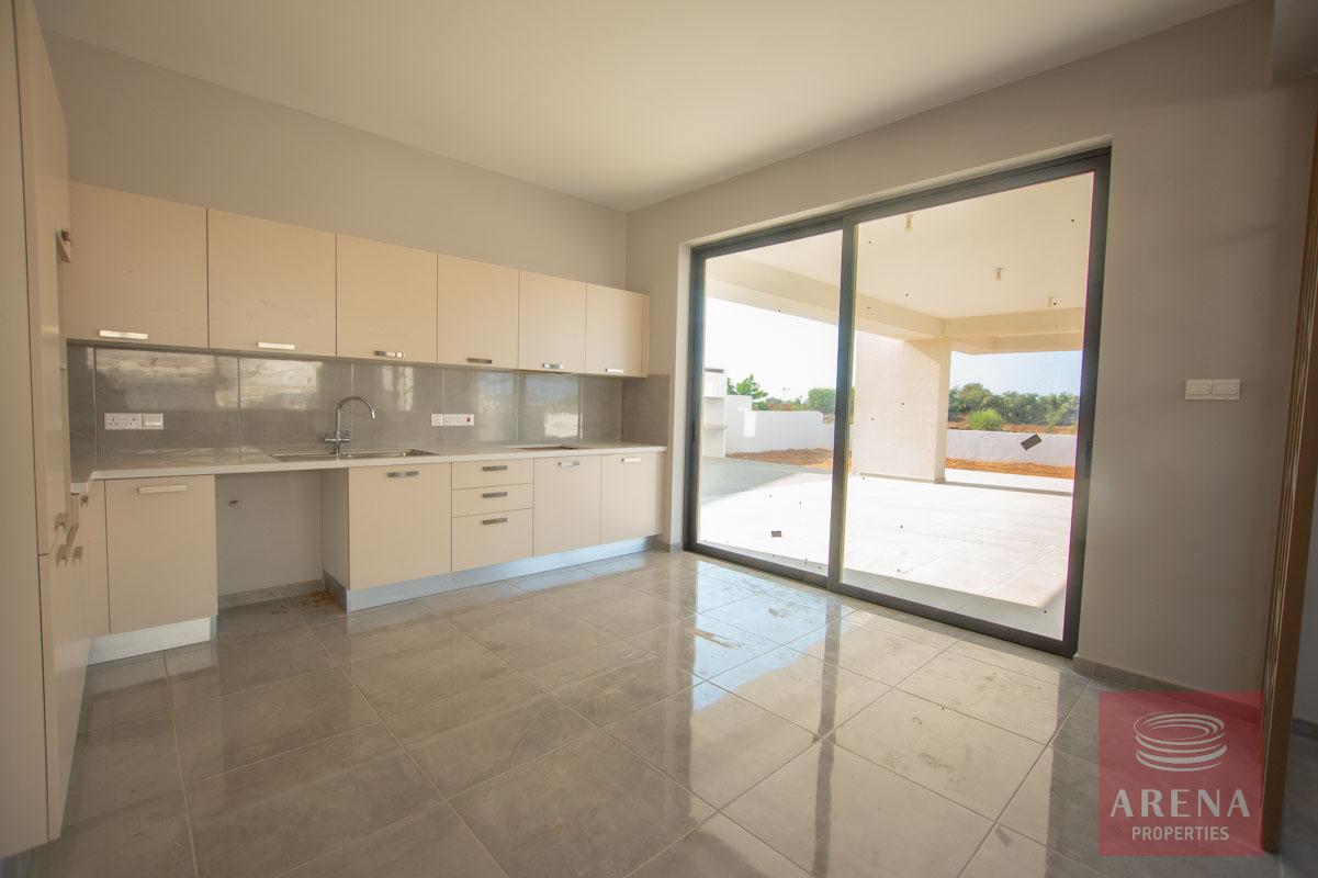 15-Brand-new-Villa-in-pernera-5780