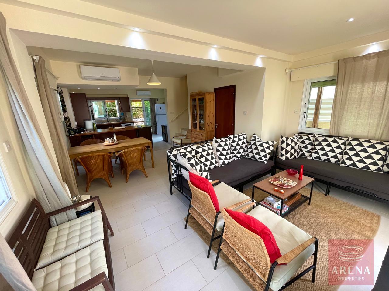 15-VILLA-IN-PERVOLIA-8654