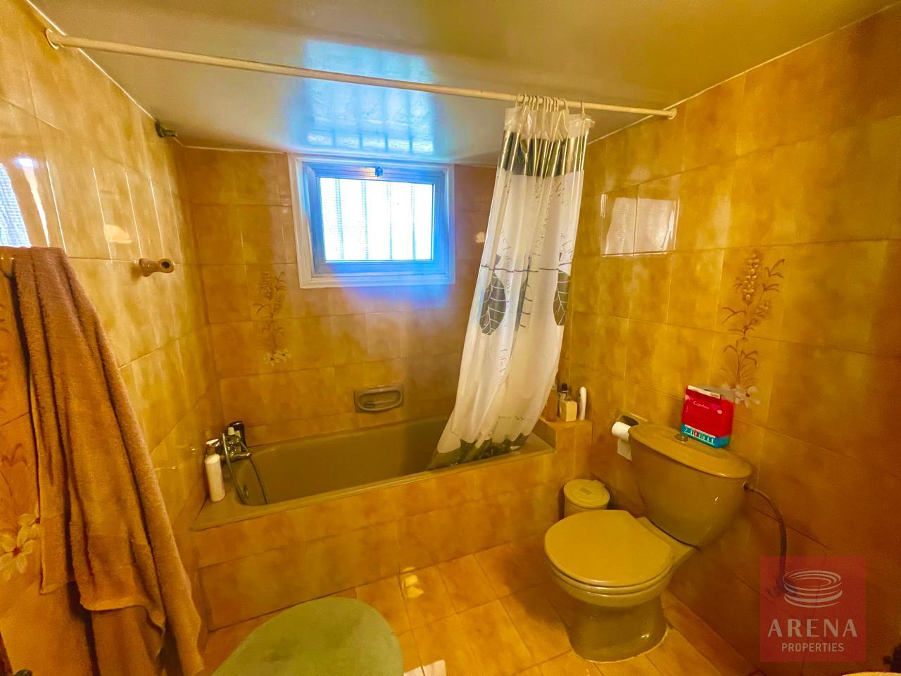 17-3-BED-TH-IN-SOTIROS-8141-1