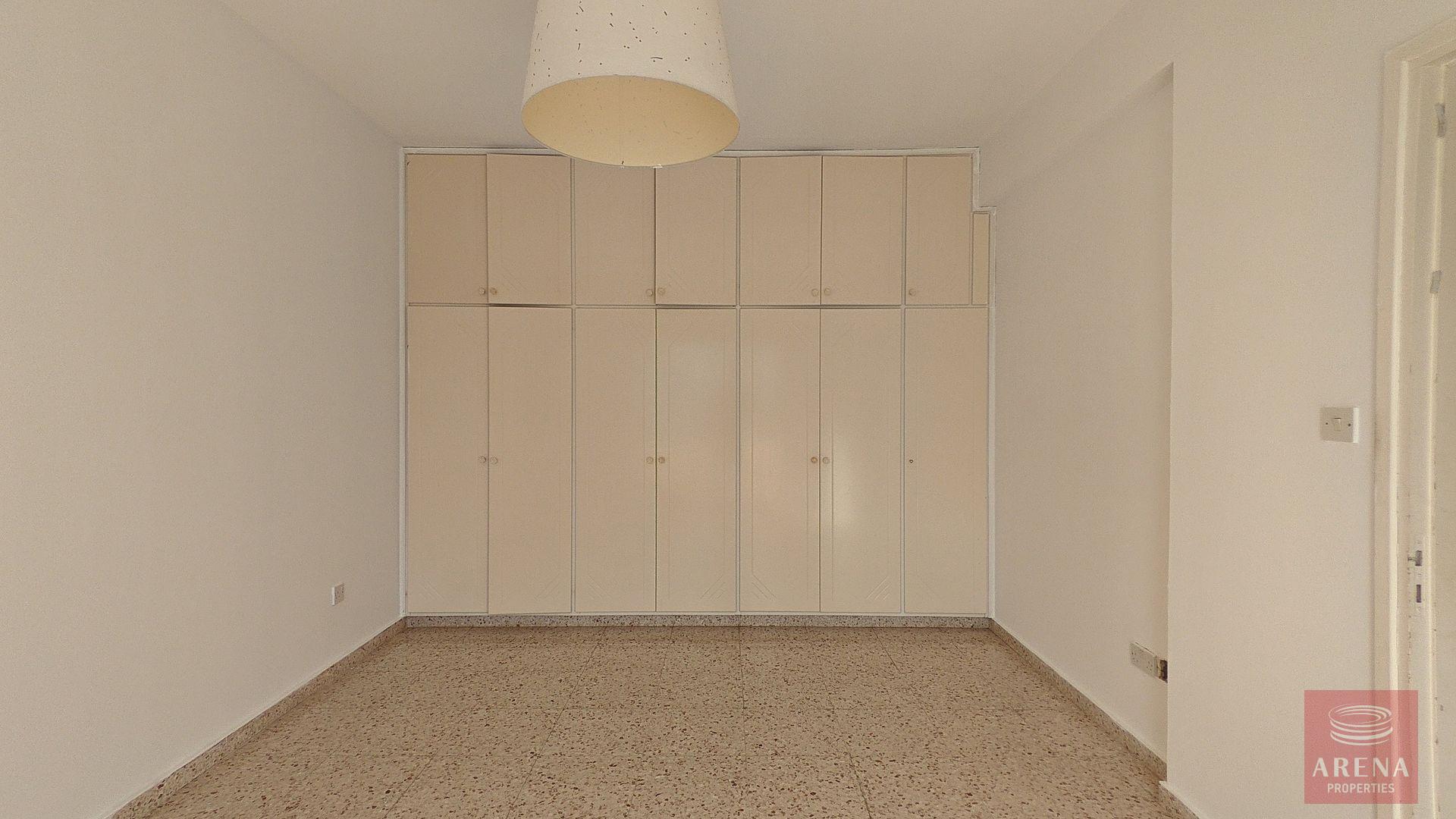 19-house-in-kiti-8179-1