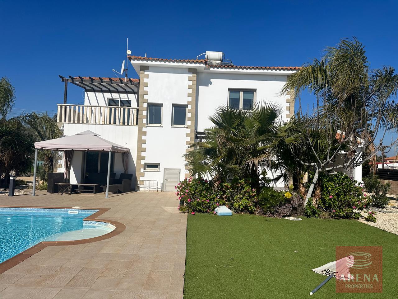 2-VILLA-FOR-RENT-IN-LIOPETRI-9223