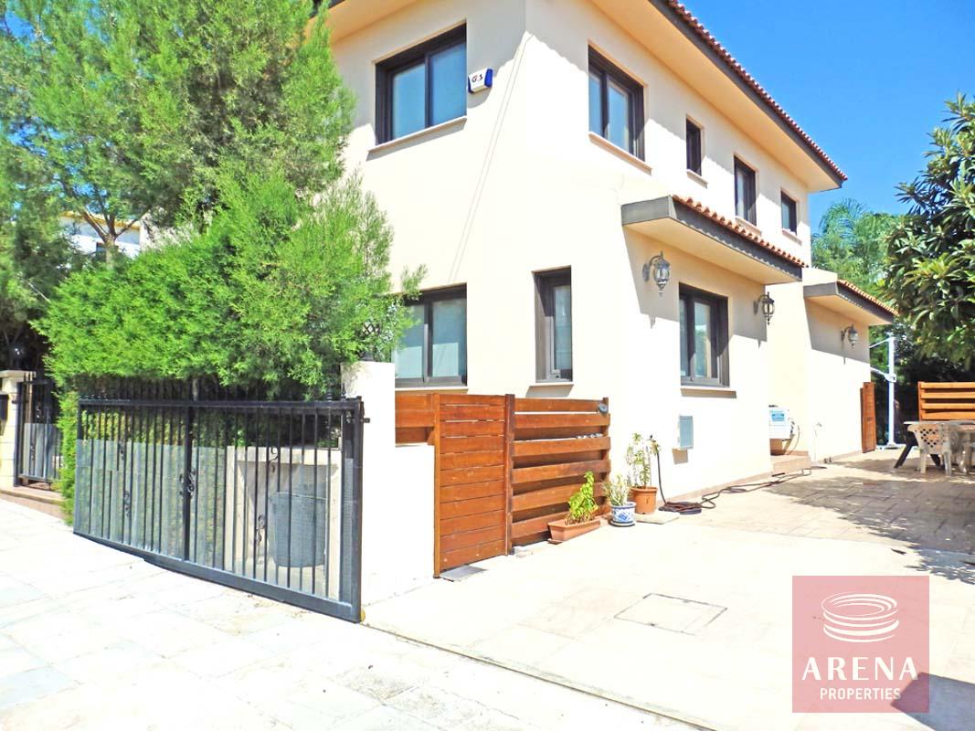 2-Villa-in-Dali-3786