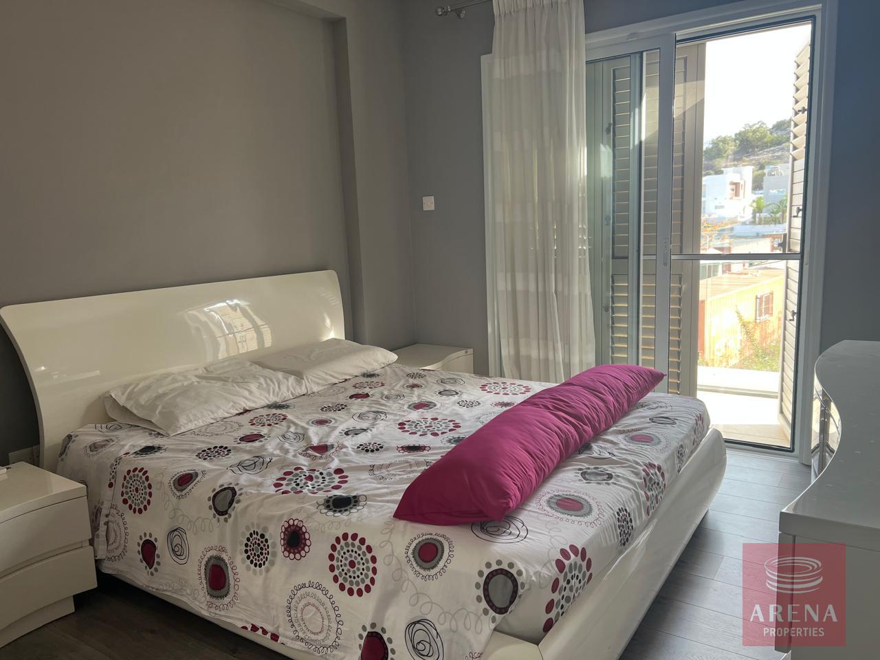 22-3-BED-VILLA-FOR-RENT-IN-PROTARAS-8868