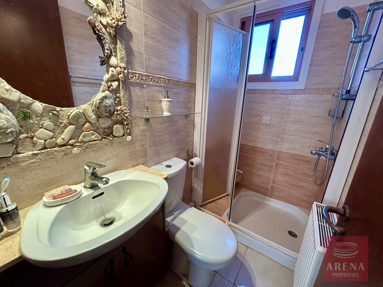 22-4-BED-VILLA-PERVOLIA-8659