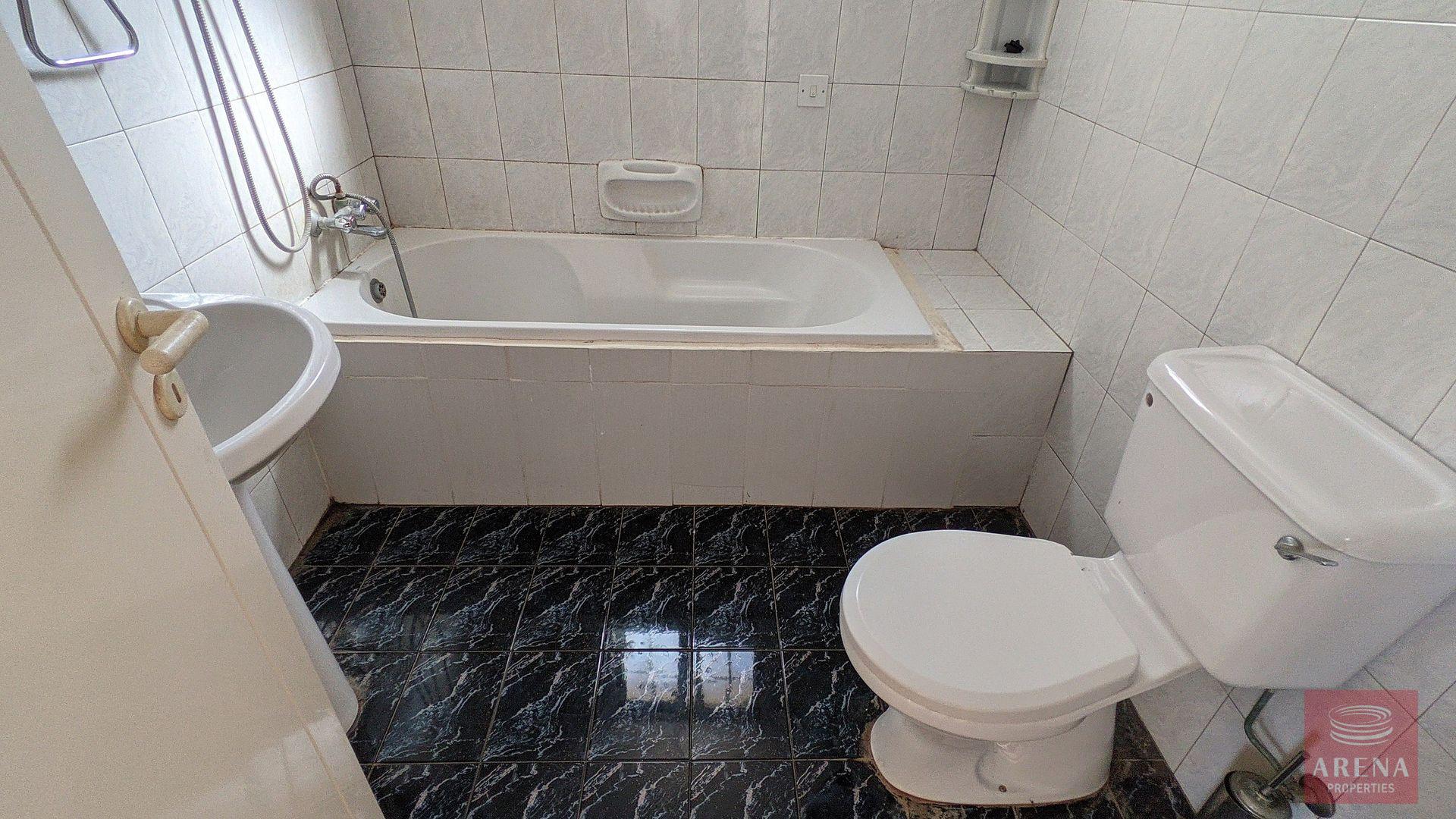 22-house-in-kiti-8179-1