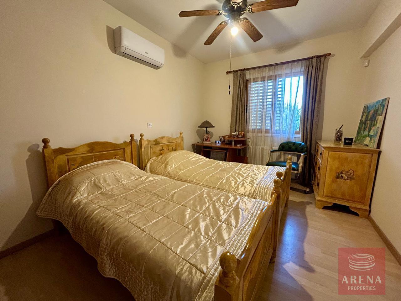 23-4-BED-VILLA-PERVOLIA-8659