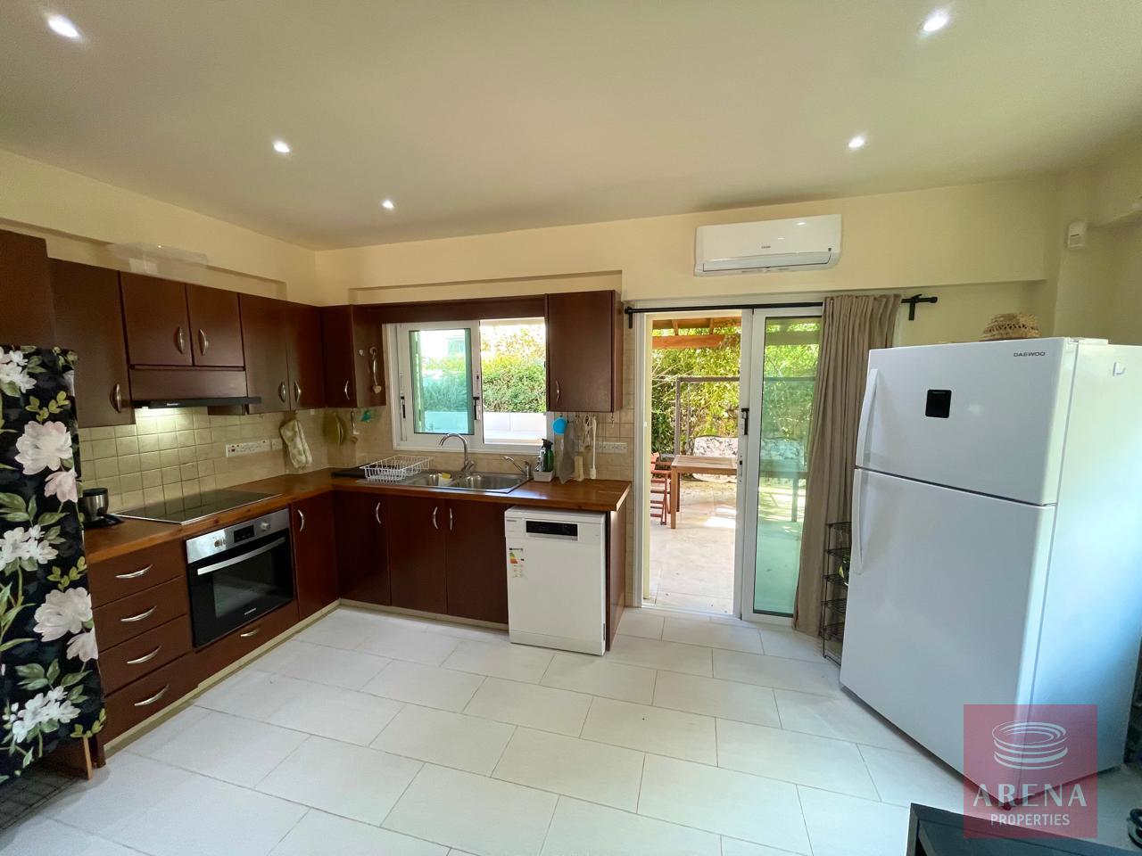 23-VILLA-IN-PERVOLIA-8654