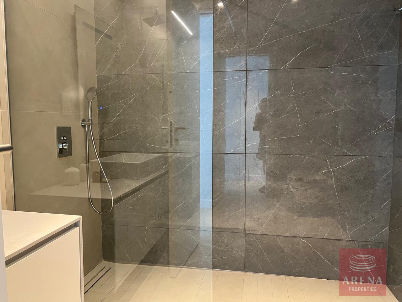 24-3-BED-APT-AYIA-NAPA-MARINA-8480