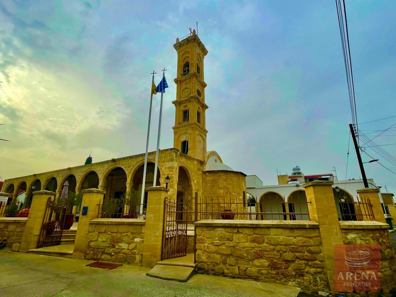 24-3-BED-TH-IN-SOTIROS-8141-1