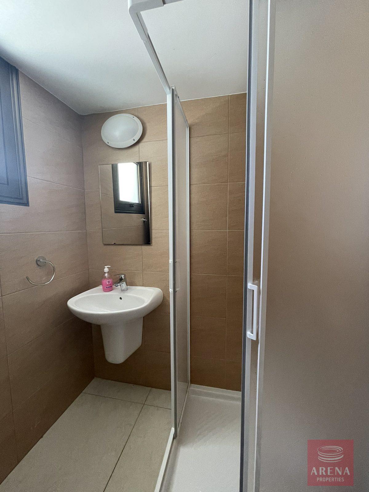 27-SECOND-BEDROOM-ENSUITE