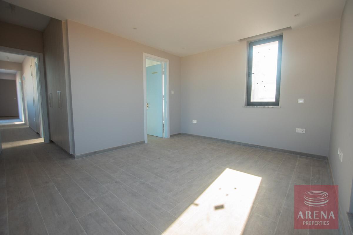 28-Brand-new-Villa-in-pernera-5780