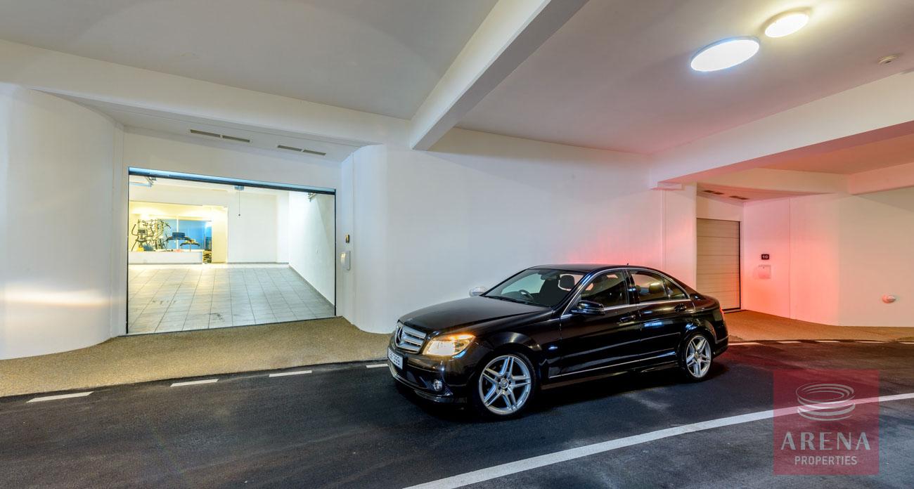 29-6-BED-VILLA-PROARAS-8444