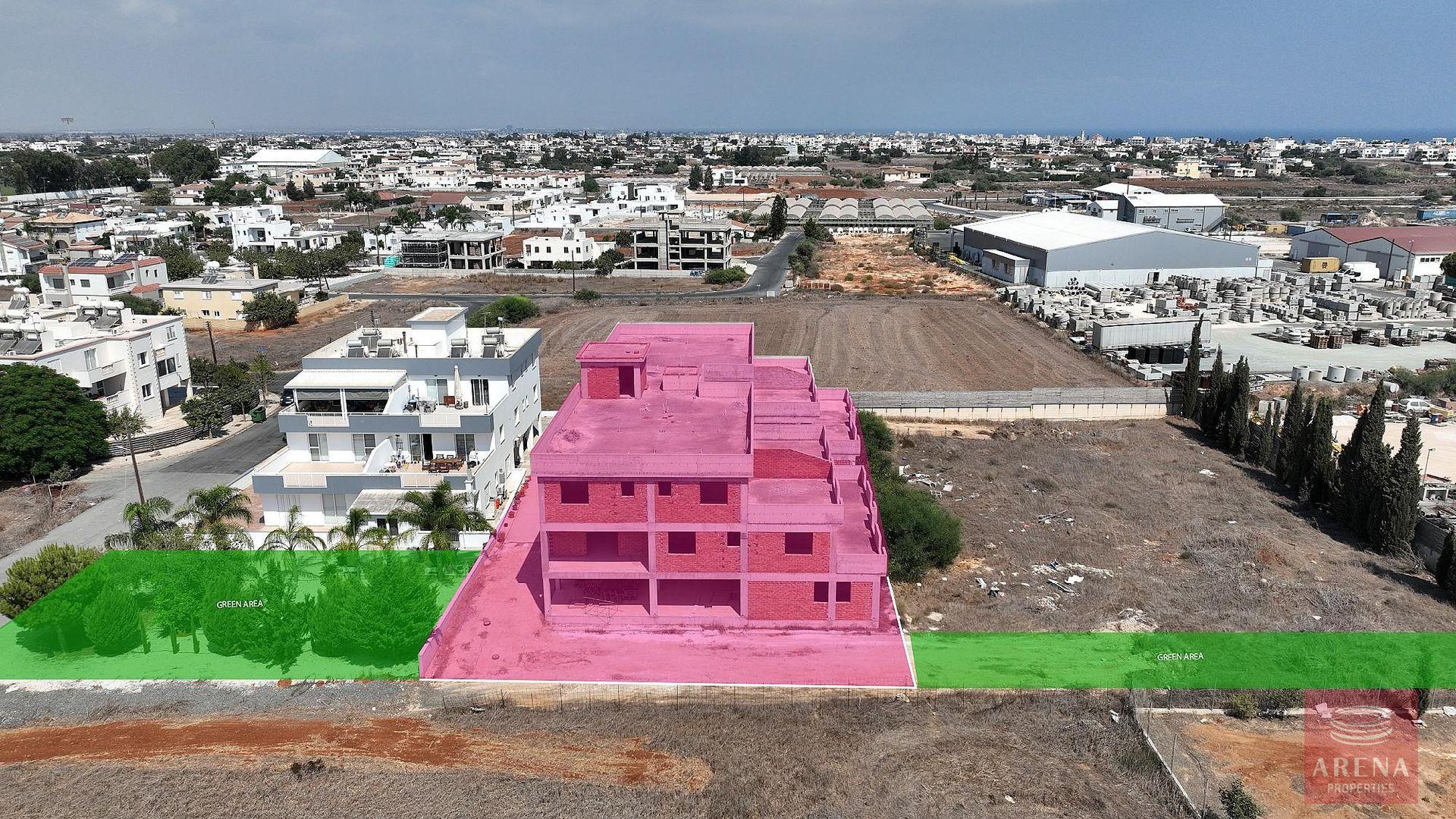 3-building-in-derynia