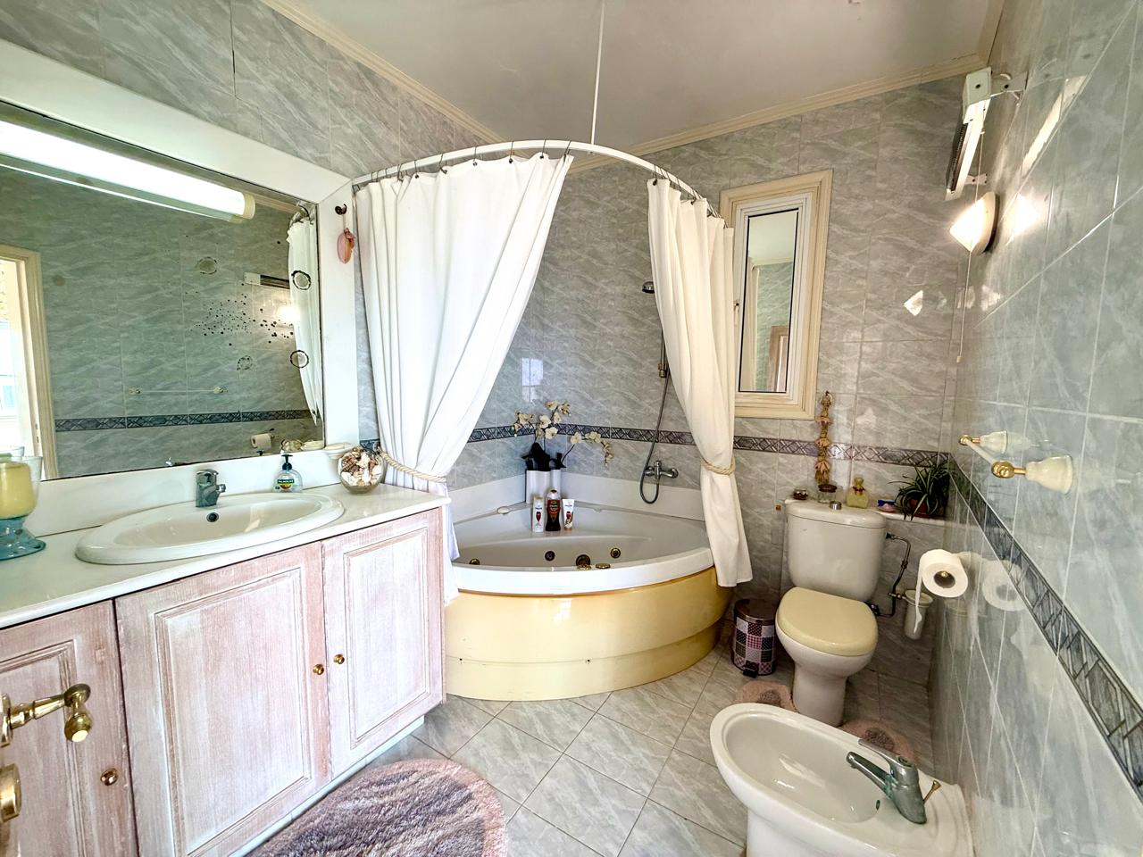 32-VILLA-AYIA-NAPA-10149