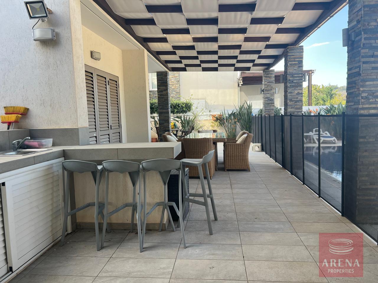 5-3-BED-VILLA-FOR-RENT-IN-PROTARAS-8868