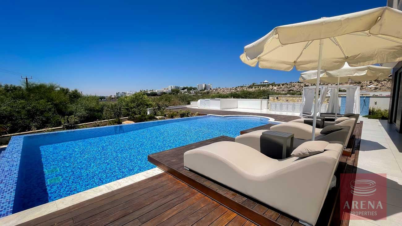 5-3-BED-VILLA-IN-AYIA-NAPA-6983