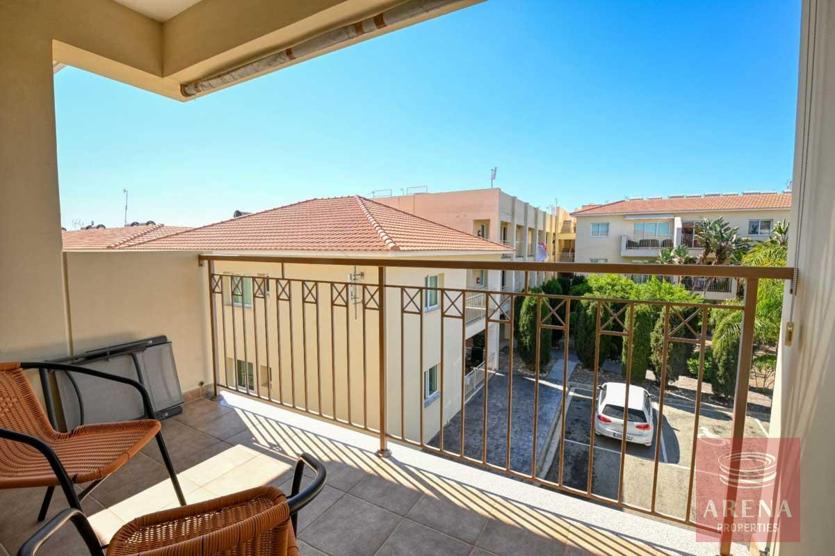 5-APT-IN-KAPPARIS-6055