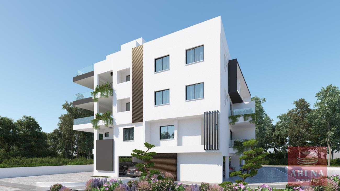 5-APTS-IN-ARADIPPOU-8744