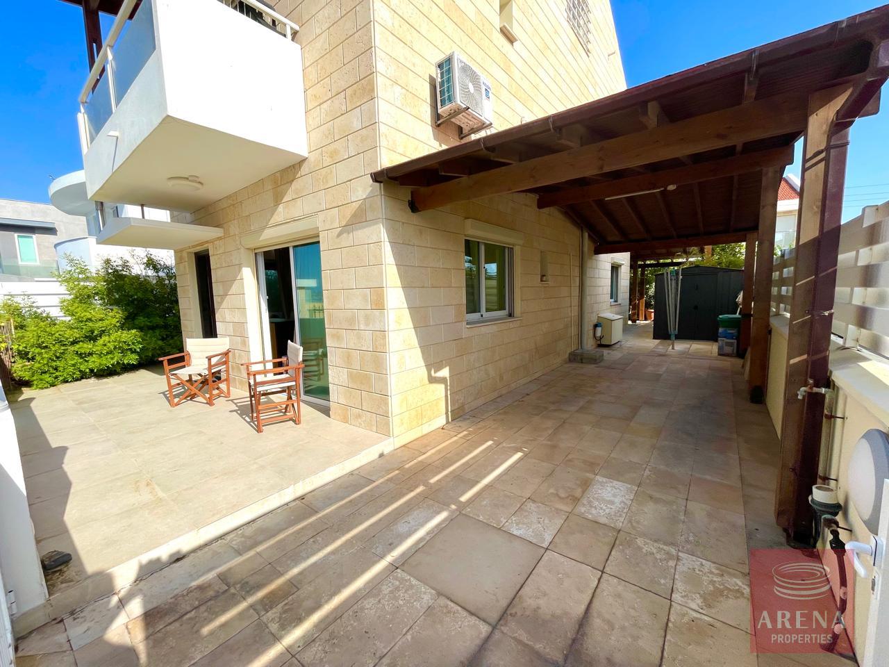 5-VILLA-IN-PERVOLIA-8654