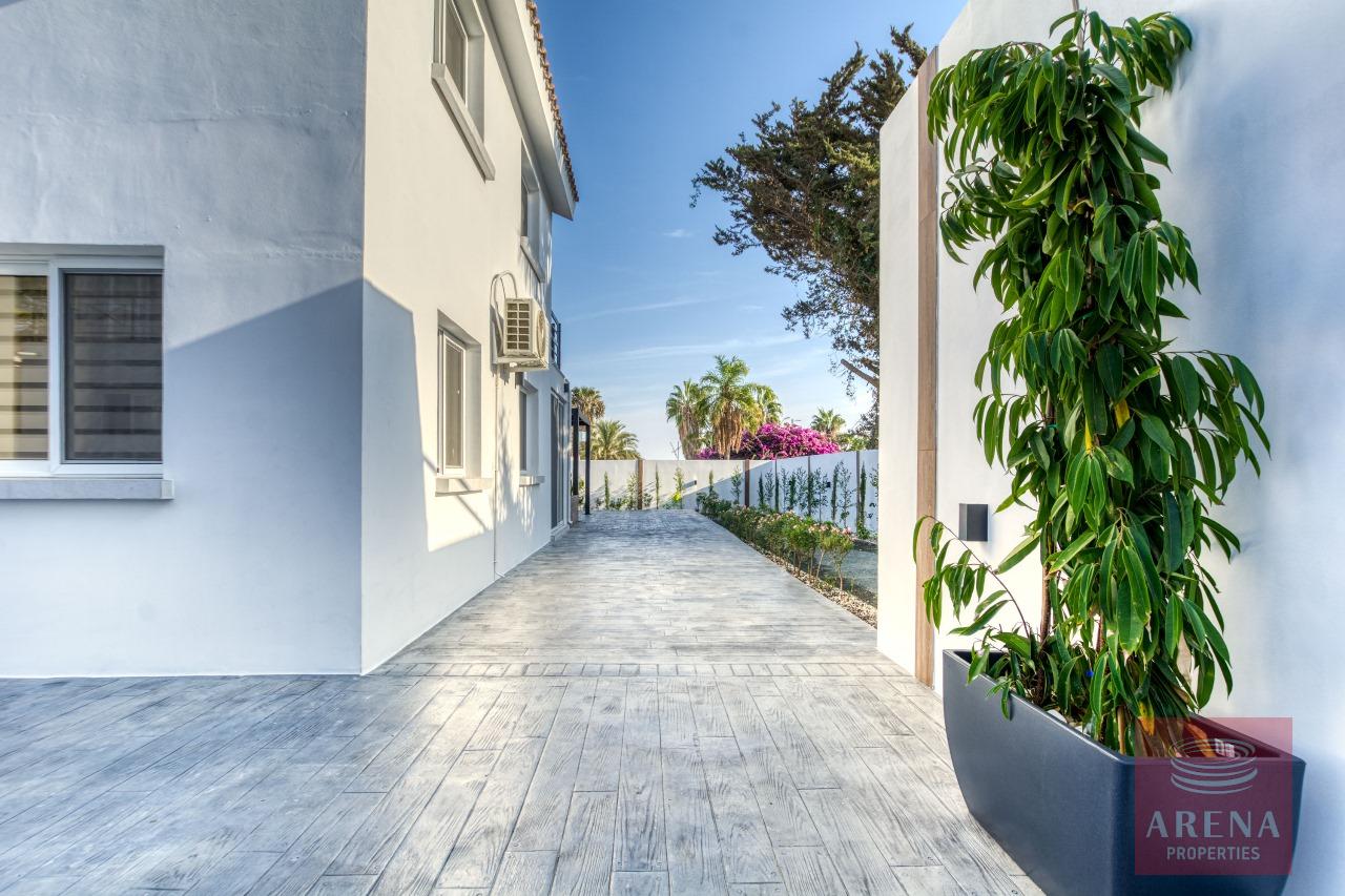 6-3-BED-VILLA-KAPPRIS-7585