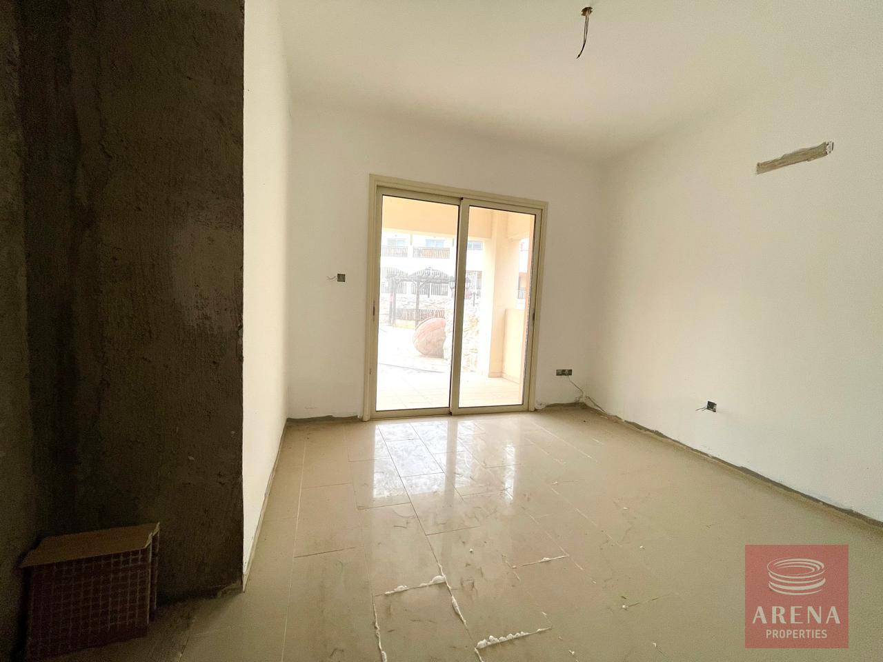 6-APT-TERSEFANOU-9155-1