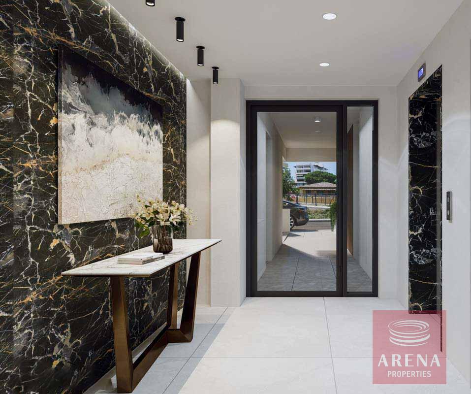 7-apartments-next-to-Larnaca-Marina-6068-1