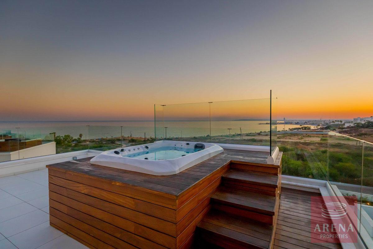 9-beautiful-villa-in-ayia-napa-7037