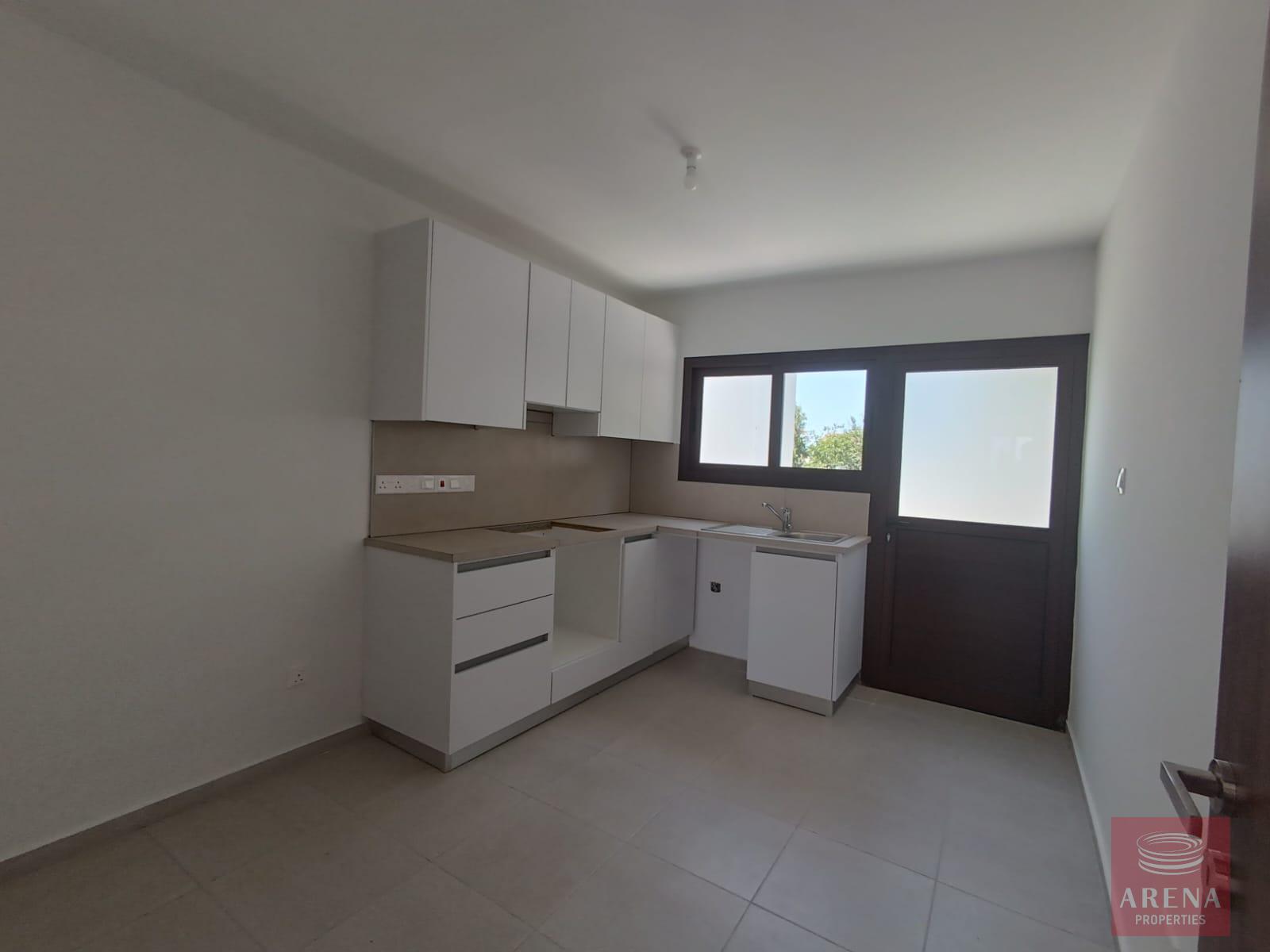 9-houses-in-pervolia-8297