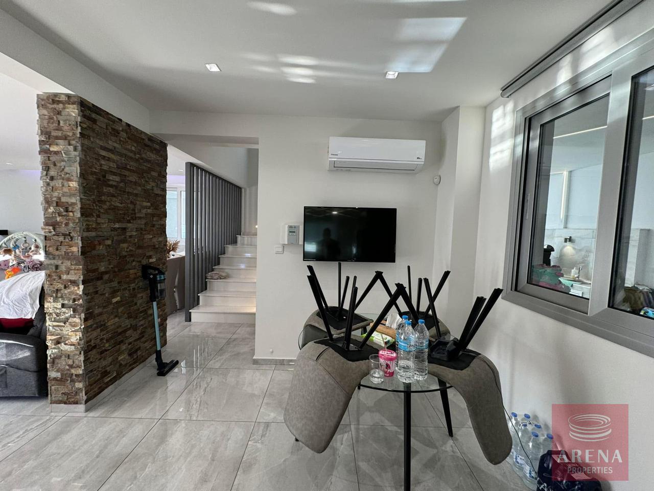 WhatsApp-Image-2024-12-20-at-12.34.36-8