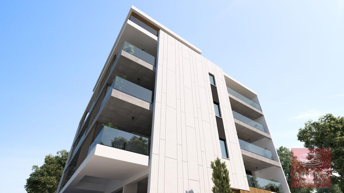 5-APT-IN-LARNACA-8211-3