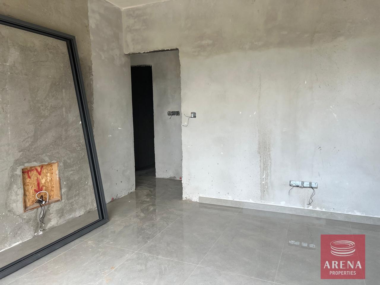 7-APTS-IN-LIOPETRI-8854-3