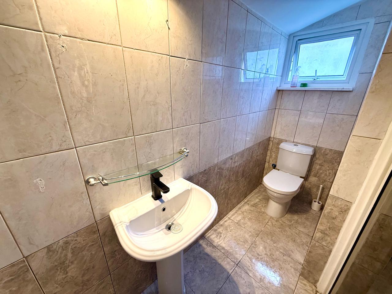 1-4-BED-VILLA-OROKLINI-10224-13