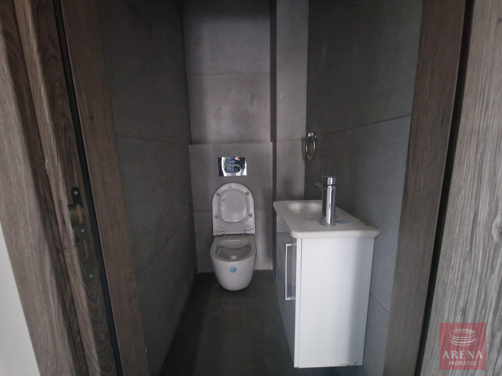 1-4-bed-apt-oroklini-9199-22-1