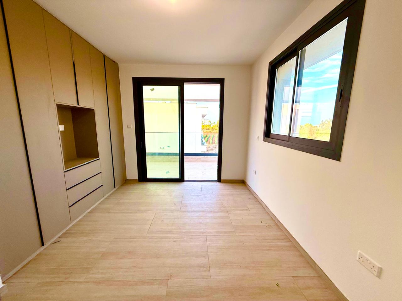 1-VILLA-PROTARAS-10317-10